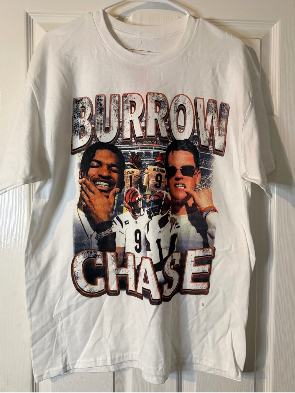 White Graphic 'Burrow Chase' Short-Sleeve Men’s T-Shirt